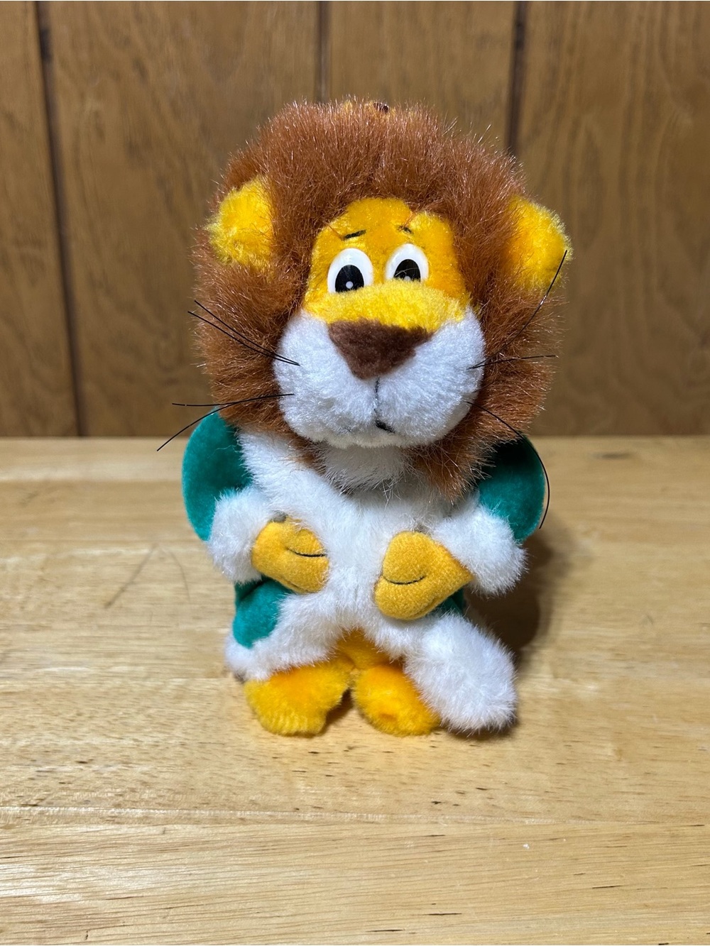 Vintage Liberty Toy King Lion Plush Figure Green Robe Stuffed Animal 1993 7”